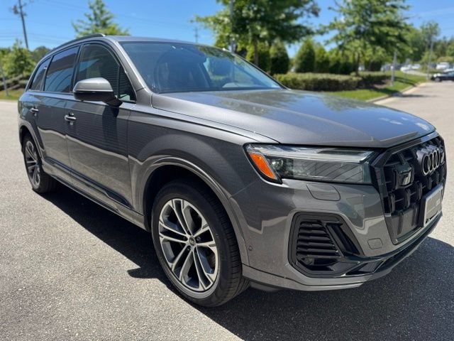 Certified 2025 Audi Q7 2.0T Premium Plus w/ Premium Plus Package AWD/4WD image 6