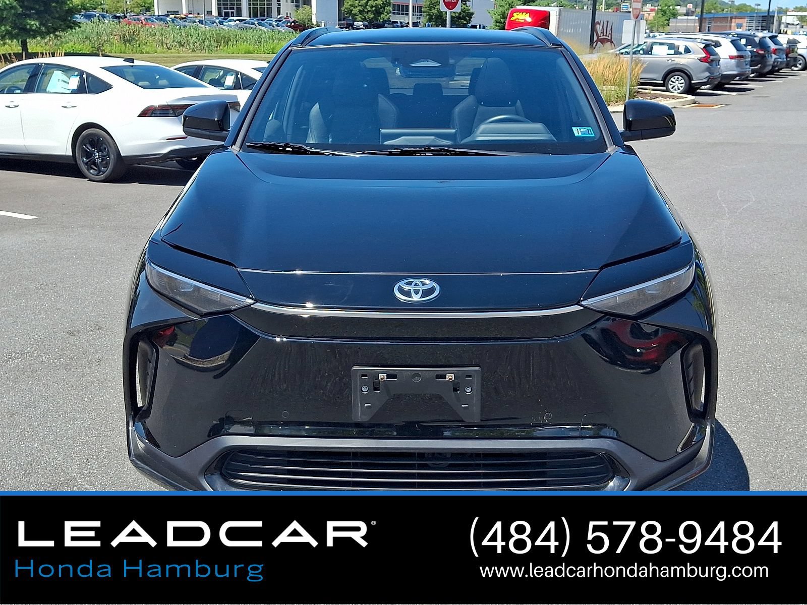 Used 2025 Toyota bZ4X FWD w/ Weather Package image 2