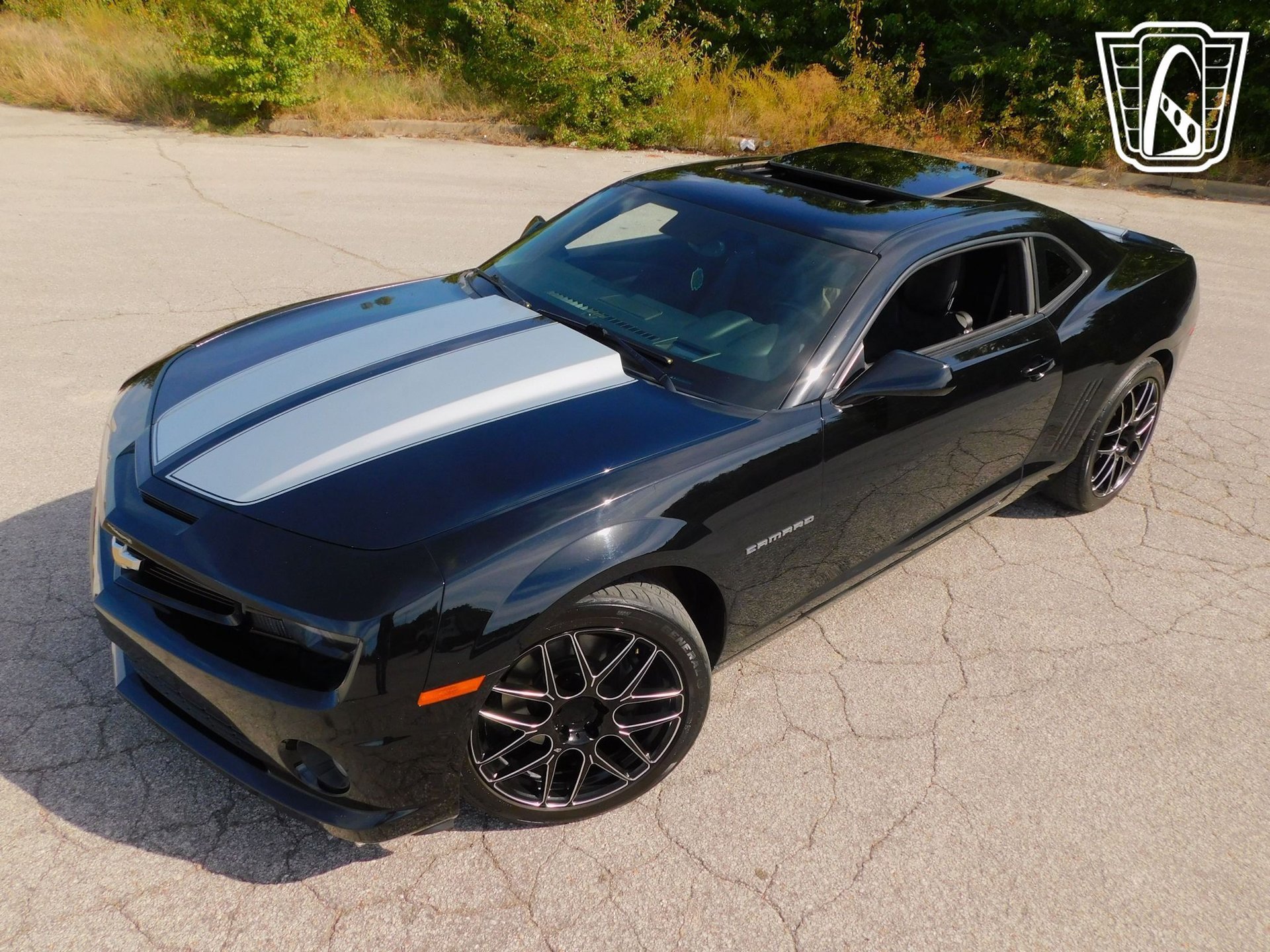 Used 2011 Chevrolet Camaro SS w/ RS Package RWD image 9