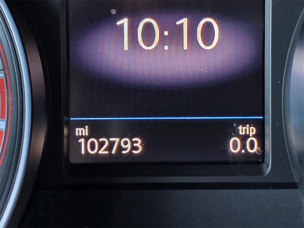 Used 2020 Volkswagen Atlas Cross Sport SE w/ Panoramic Sunroof Package image 39