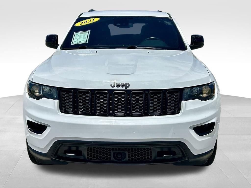 Used 2021 Jeep Grand Cherokee Freedom Edition RWD image 2