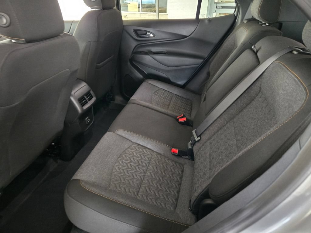 Certified 2023 Chevrolet Equinox LT FWD image 17