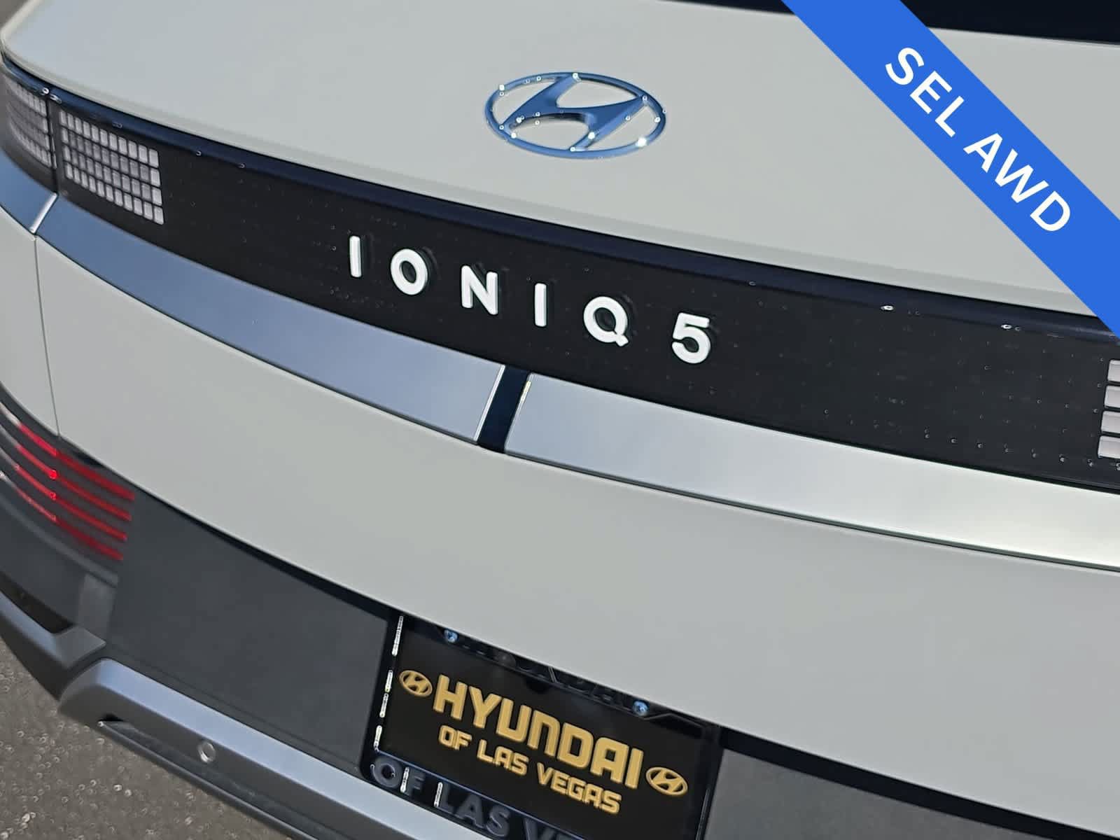 Certified 2023 Hyundai Ioniq 5 SEL AWD/4WD image 7