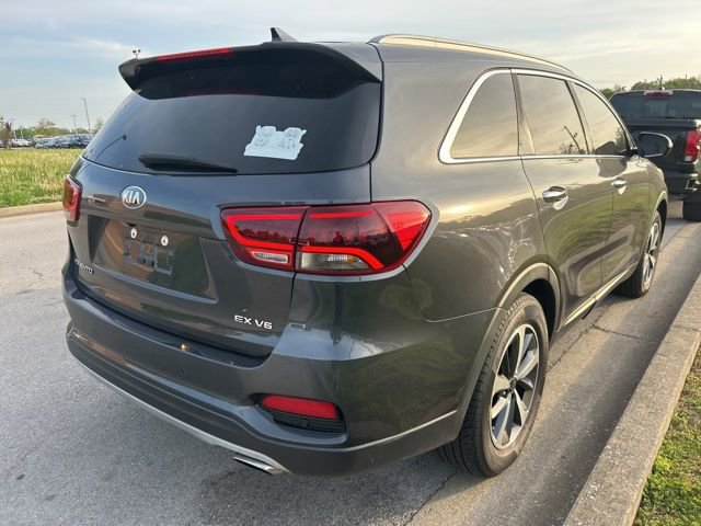 Used 2019 Kia Sorento EX image 3