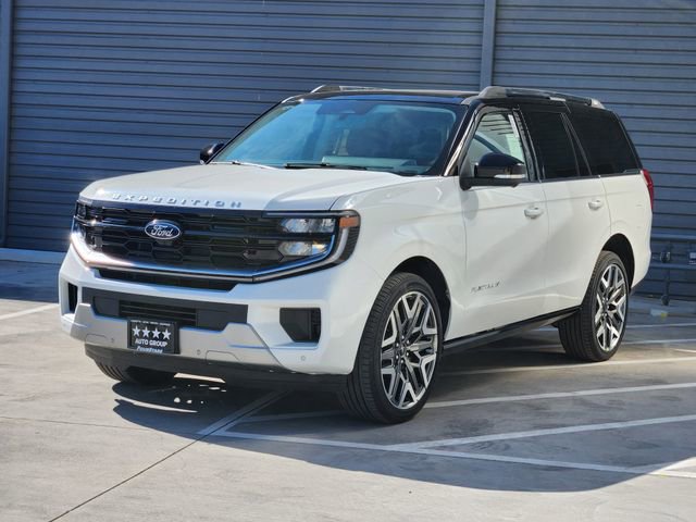 New 2026 Ford Expedition Platinum w/ Platinum Ultimate Package AWD/4WD image 2