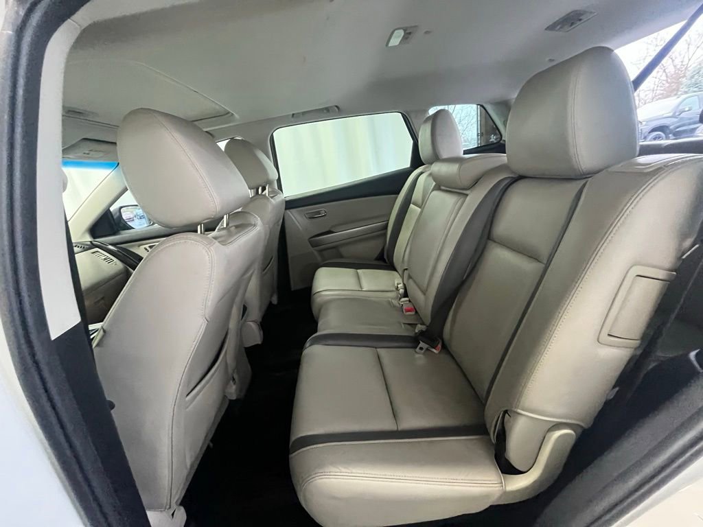 Used 2012 MAZDA CX-9 Grand Touring w/ Moonroof & Bose Audio Pkg image 24