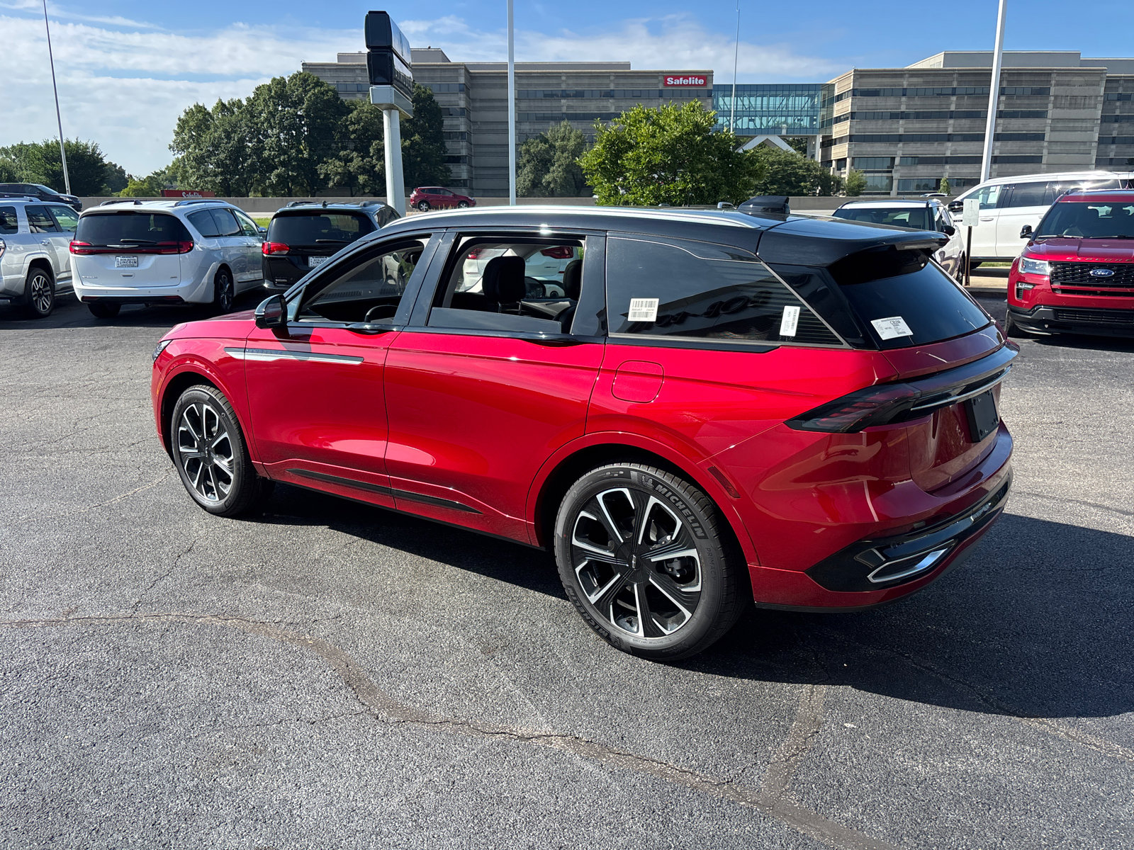 New 2026 Lincoln Nautilus Reserve AWD/4WD image 5