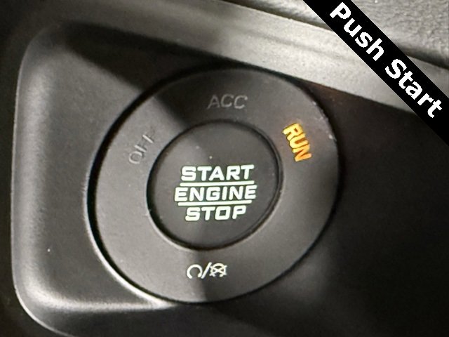 Used 2025 Jeep Wrangler Unlimited Rubicon image 21