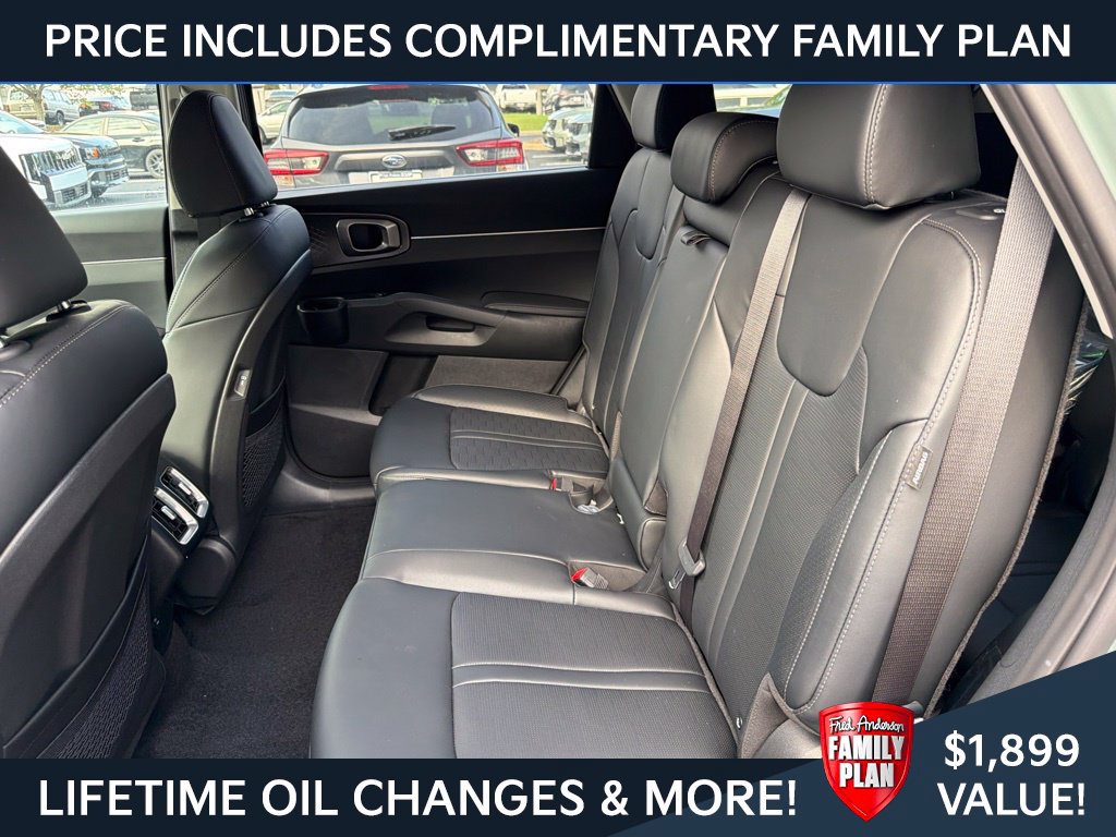 New 2026 Kia Sorento EX AWD/4WD image 10