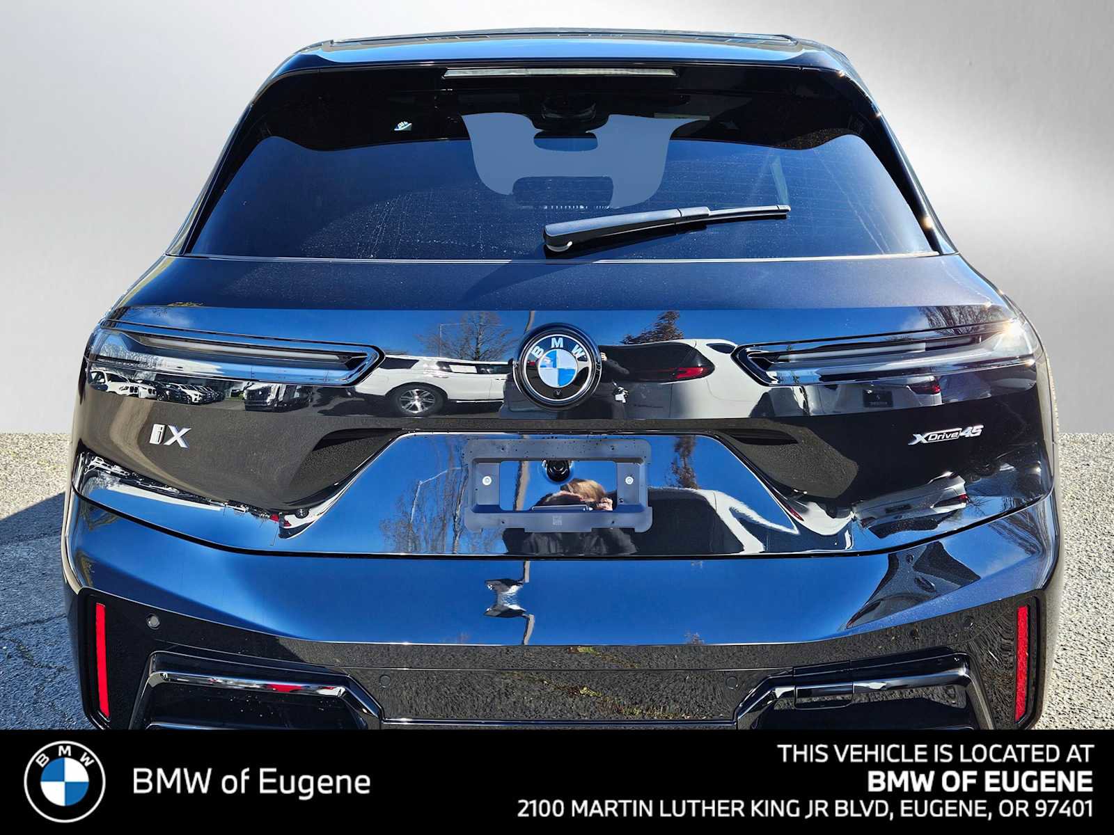 New 2026 BMW iX xDrive45 w/ M Sport Package image 4