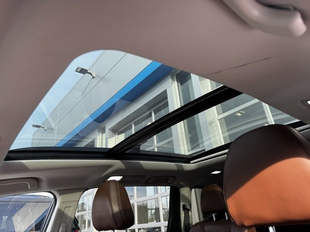 Used 2019 Subaru Ascent Touring w/ Popular Package #2A image 6