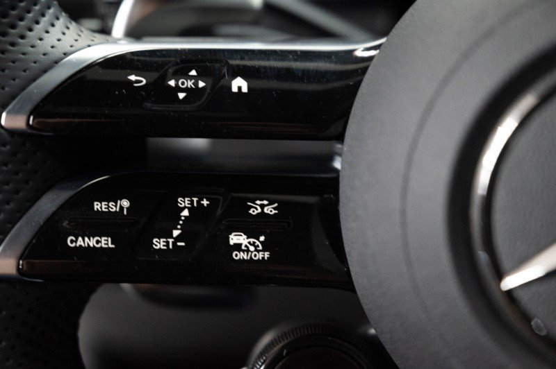 Certified 2026 Mercedes-Benz GLC 43 AMG 4MATIC image 21
