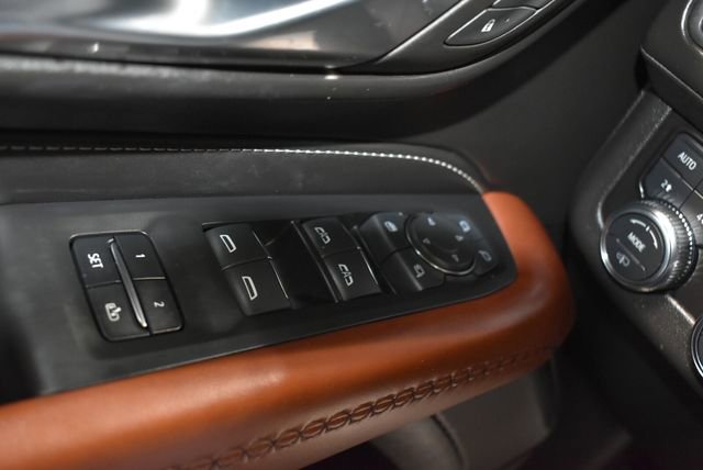 Used 2024 GMC Yukon XL Denali Ultimate AWD/4WD image 26
