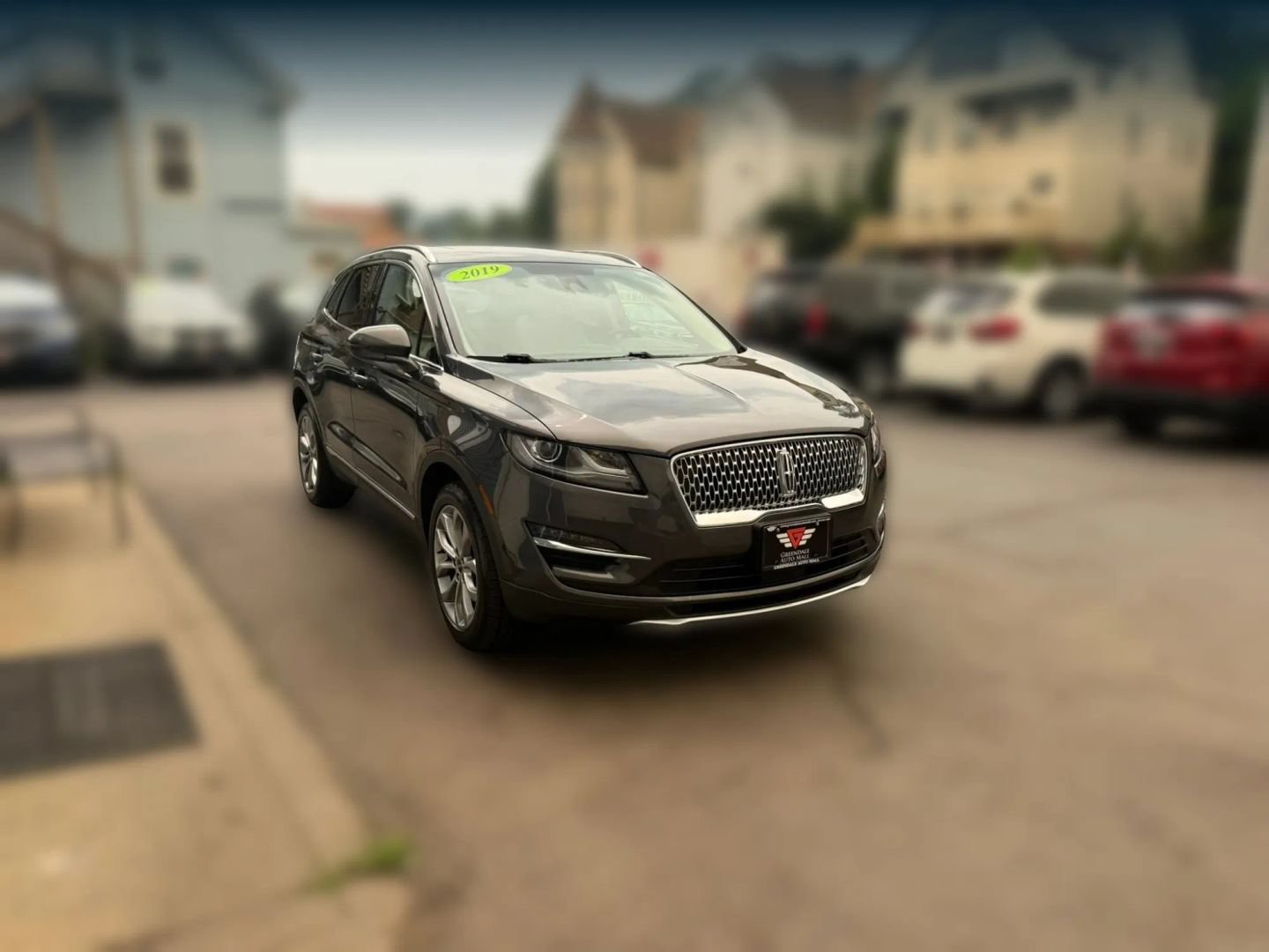 Used 2019 Lincoln MKC Select w/ Select Plus Package AWD/4WD image 2
