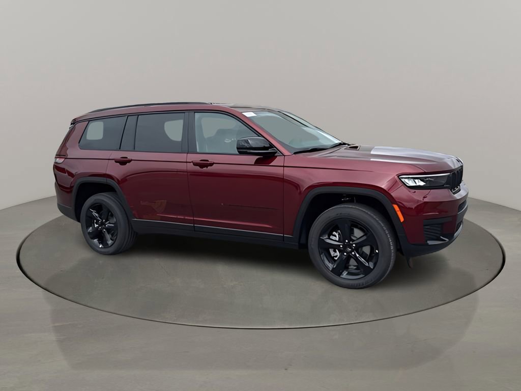 New 2025 Jeep Grand Cherokee L Altitude image 2