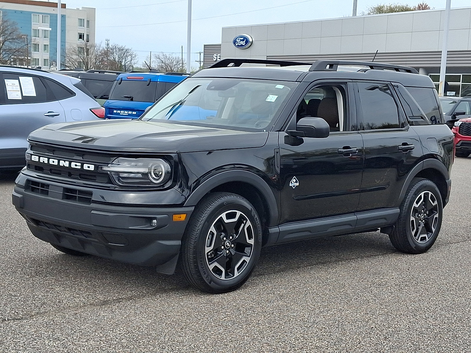 Certified 2023 Ford Bronco Sport Outer Banks w/ Tech Package image 5