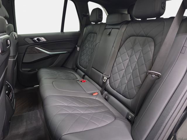 Used 2024 BMW X5 xDrive40i image 13