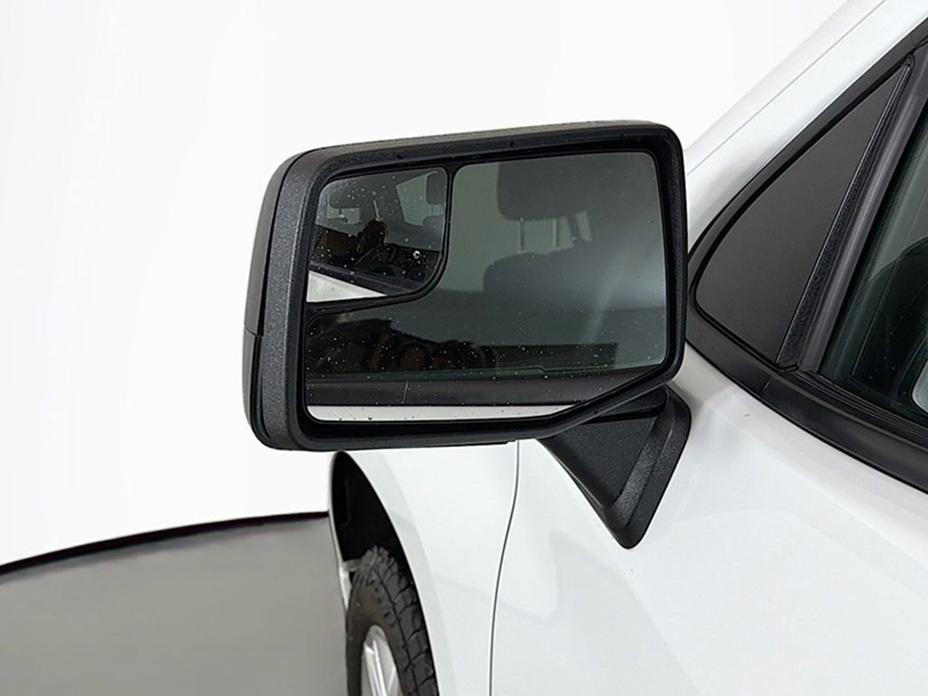 Used 2022 Chevrolet Silverado 1500 Custom image 25