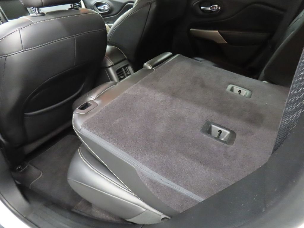 Used 2018 Jeep Cherokee Limited w/ High Altitude Package image 55