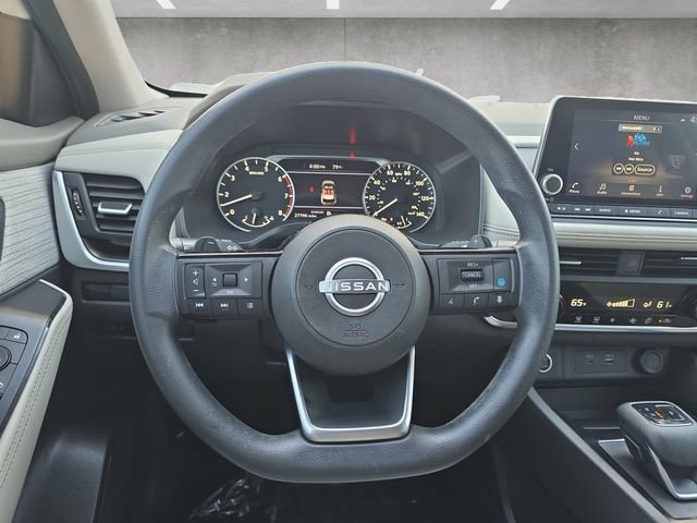 Used 2023 Nissan Rogue SV FWD image 21
