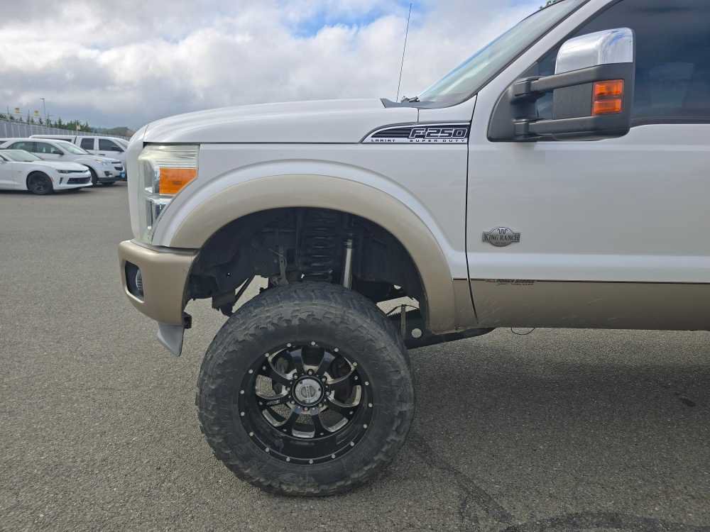 Used 2011 Ford F250 King Ranch w/ King Ranch w/Chrome Pkg AWD/4WD image 20