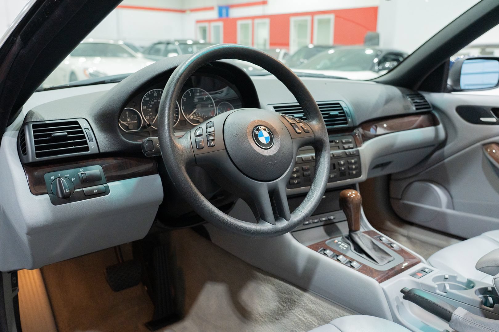 Used 2006 BMW 330Ci Convertible RWD image 16