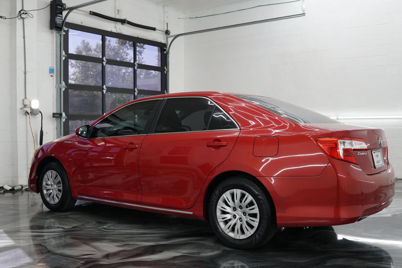Used 2012 Toyota Camry LE w/ Preferred Accessory Pkg FWD image 14