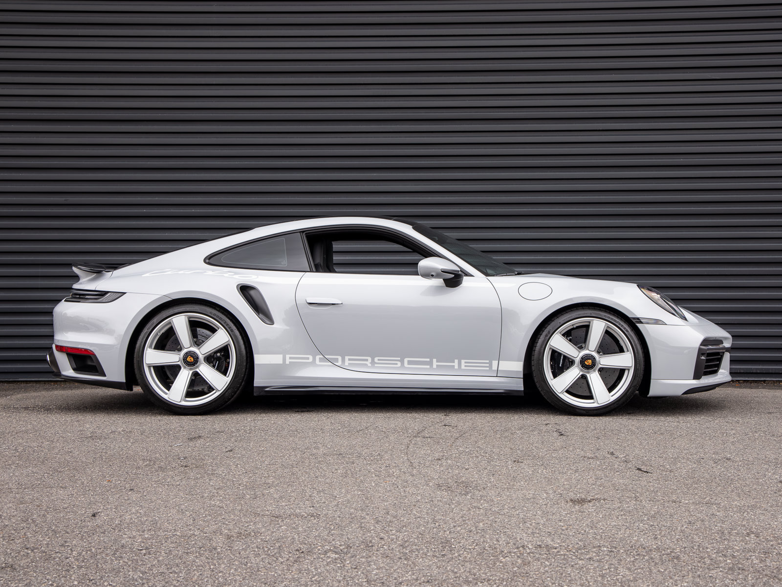 Certified 2025 Porsche 911 Turbo S AWD/4WD image 8