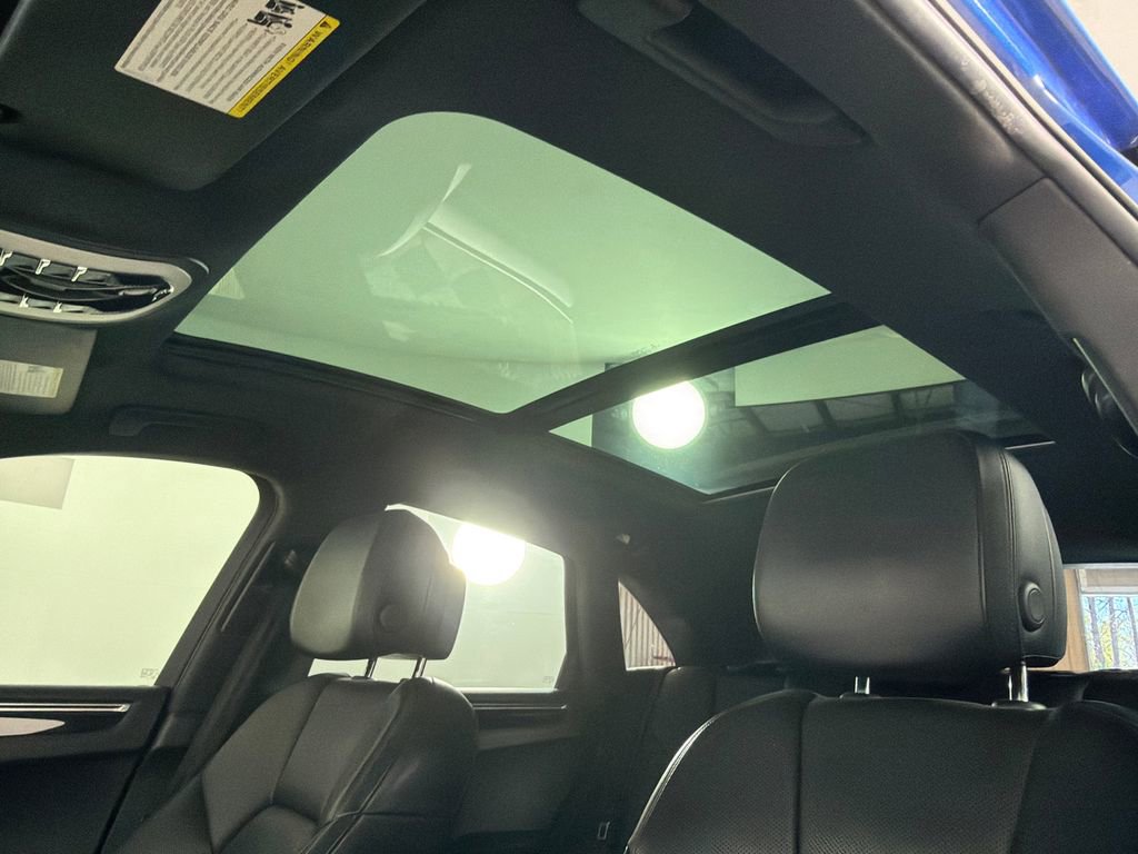 Used 2016 Porsche Macan S image 2