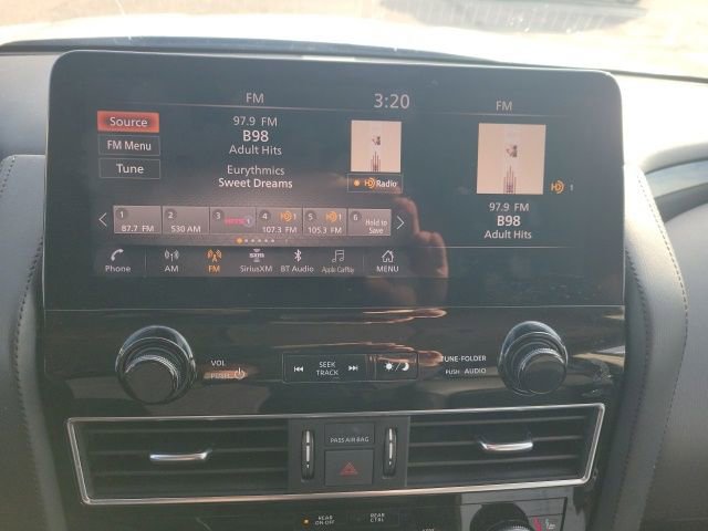 Used 2024 Nissan Armada SV image 10