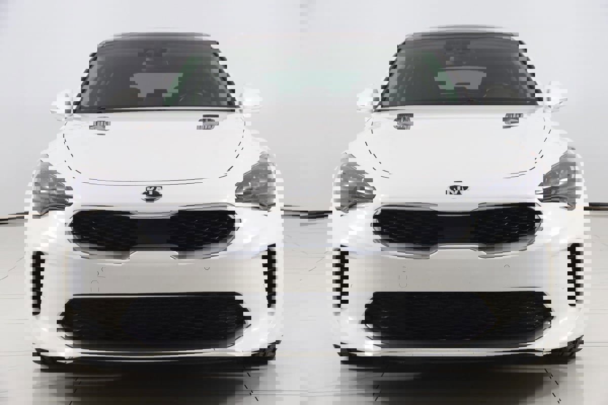 Used 2018 Kia Stinger Premium image 55