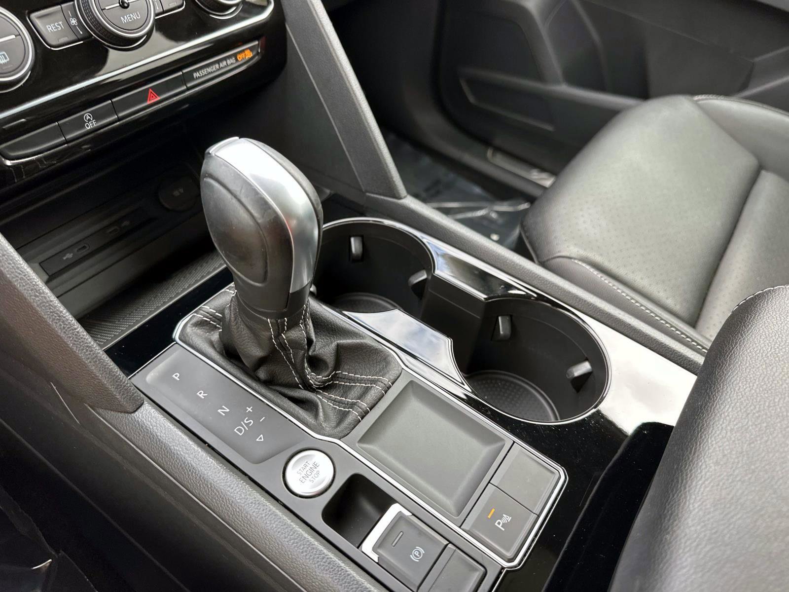 Used 2023 Volkswagen Atlas SE image 28