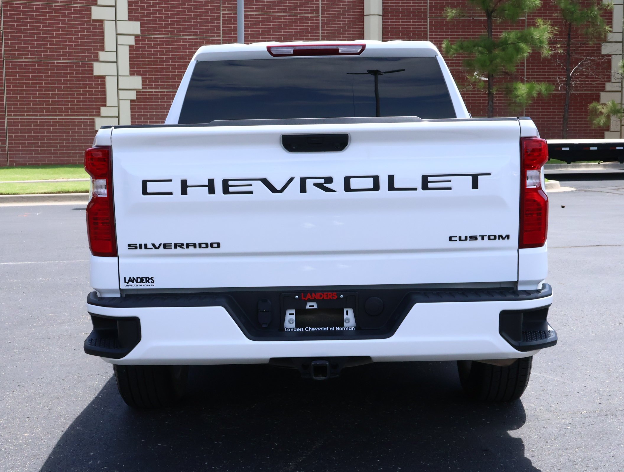 Used 2025 Chevrolet Silverado 1500 Custom w/ LPO, Dark Essentials Package AWD/4WD image 27