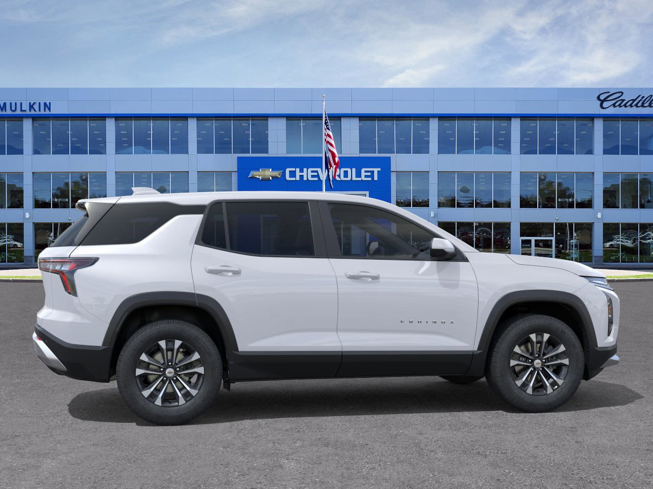 Used 2026 Chevrolet Equinox LT w/ Convenience Package II image 5