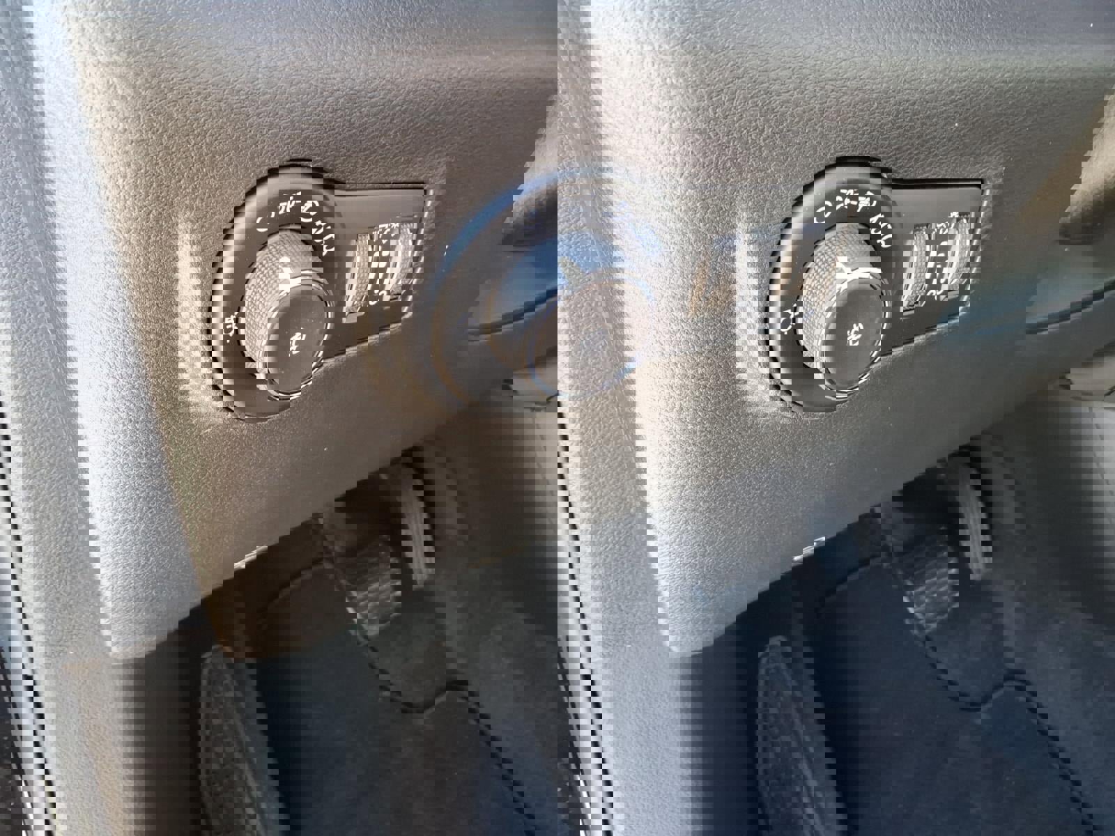 New 2026 Jeep Compass Latitude image 11