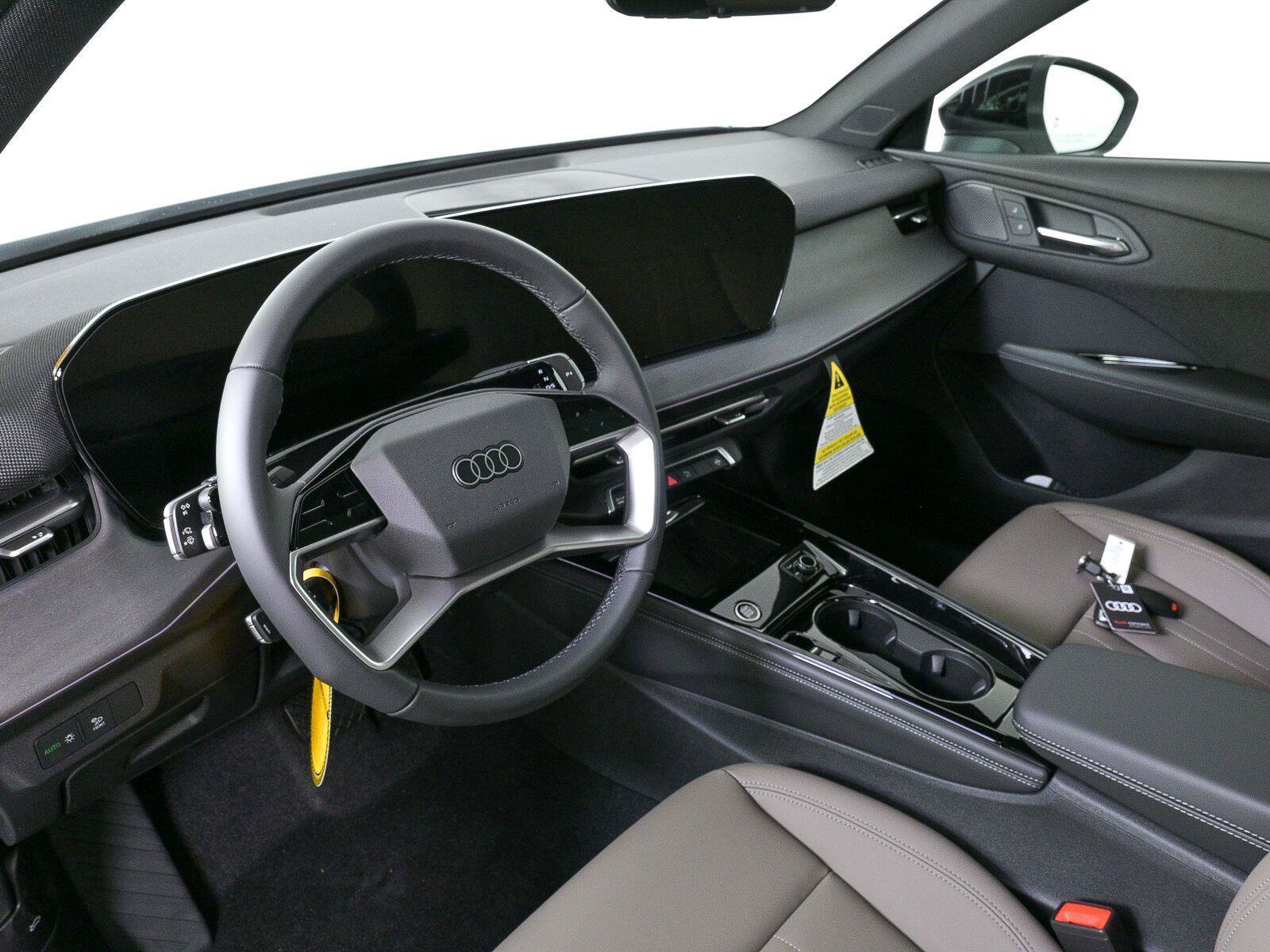 New 2026 Audi Q3 quattro 2.0T AWD/4WD image 16