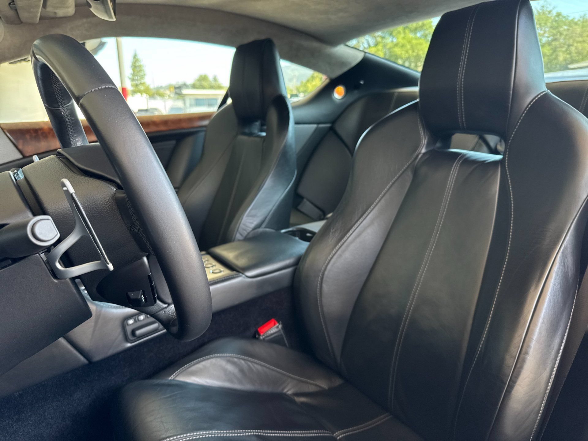 Used 2007 Aston Martin DB9 Coupe RWD image 11