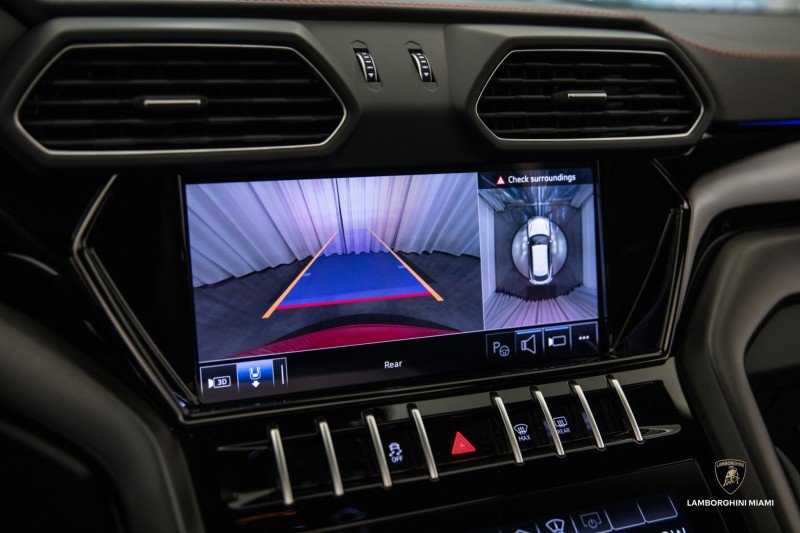 Used 2024 Lamborghini Urus S image 55