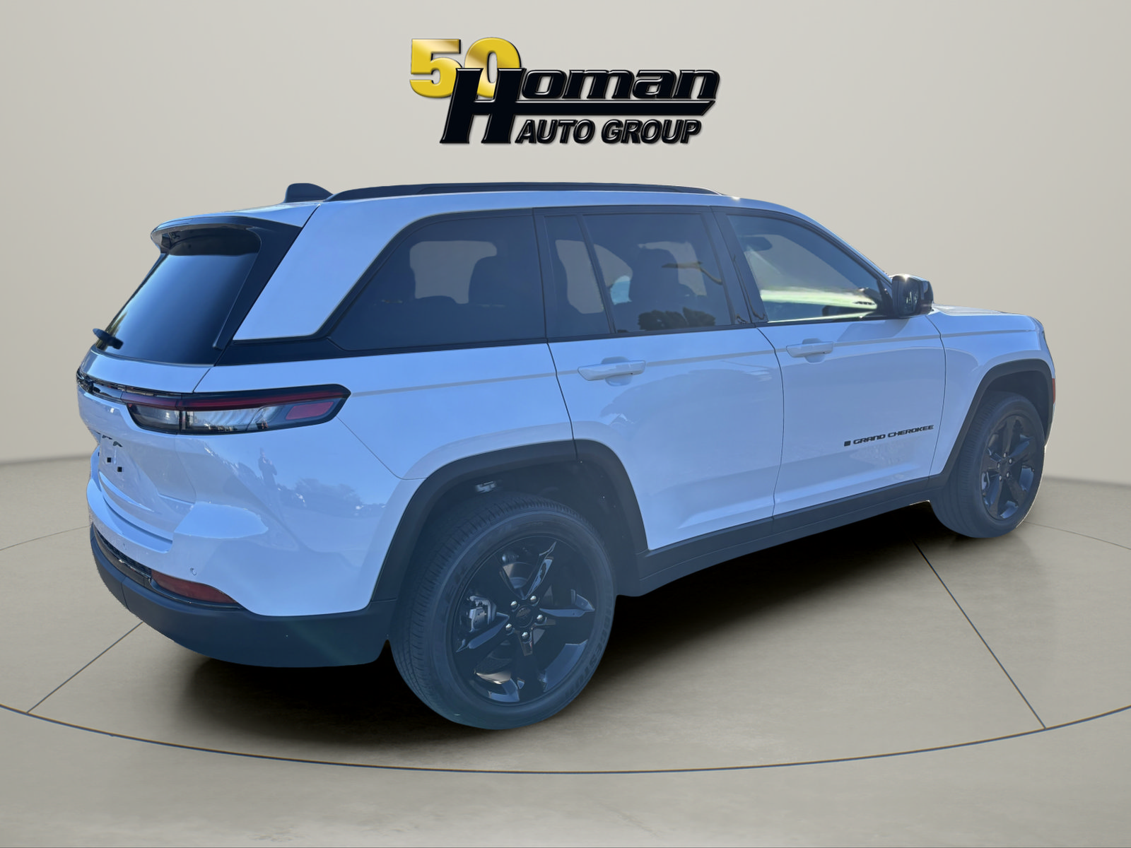 New 2025 Jeep Grand Cherokee Altitude AWD/4WD image 5