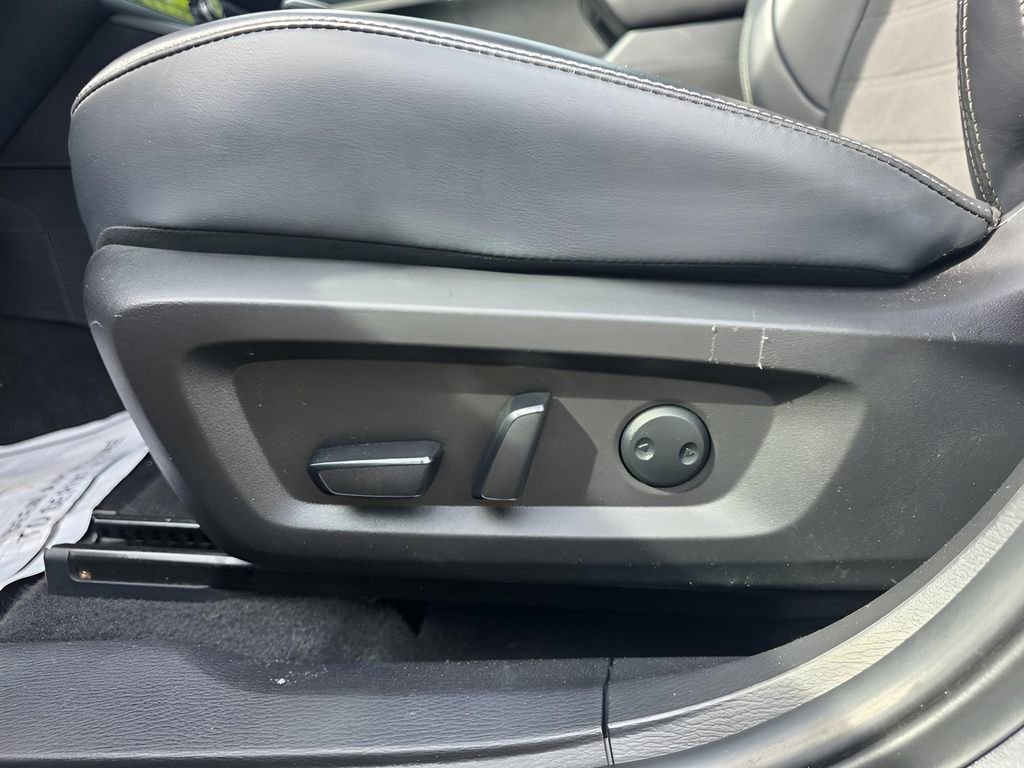 Used 2023 Mitsubishi Outlander SE image 24