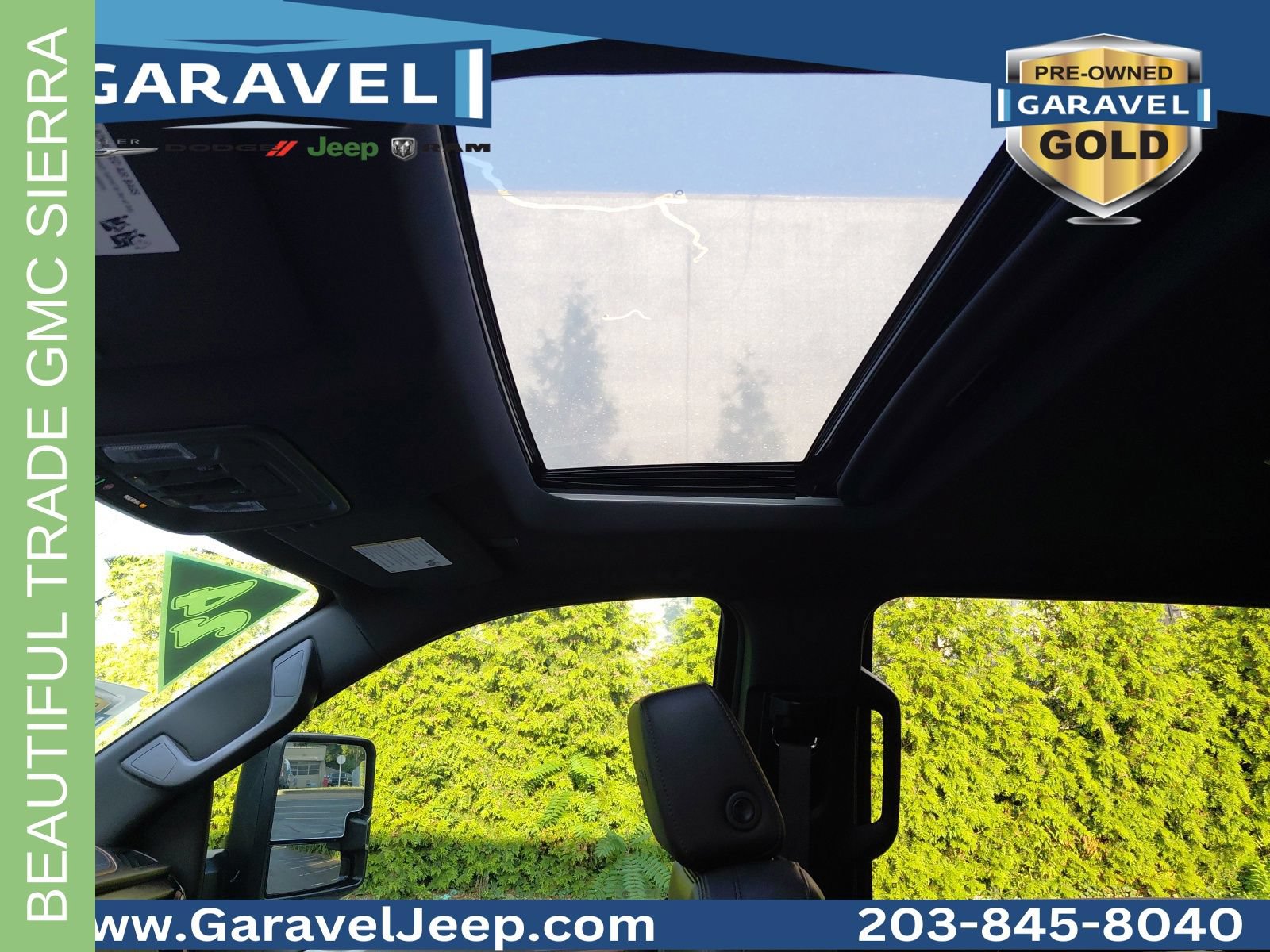 Used 2024 GMC Sierra 3500 AT4 w/ AT4 Preferred Package AWD/4WD image 9