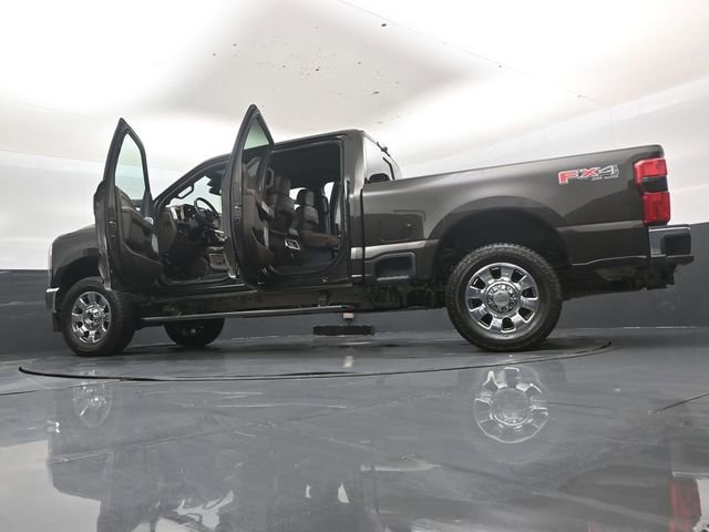 Used 2025 Ford F350 King Ranch w/ Chrome Package AWD/4WD image 53