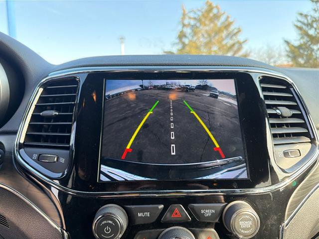 Used 2019 Jeep Grand Cherokee Limited image 44