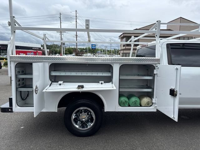 Used 2024 Chevrolet Silverado 3500 LT AWD/4WD image 36