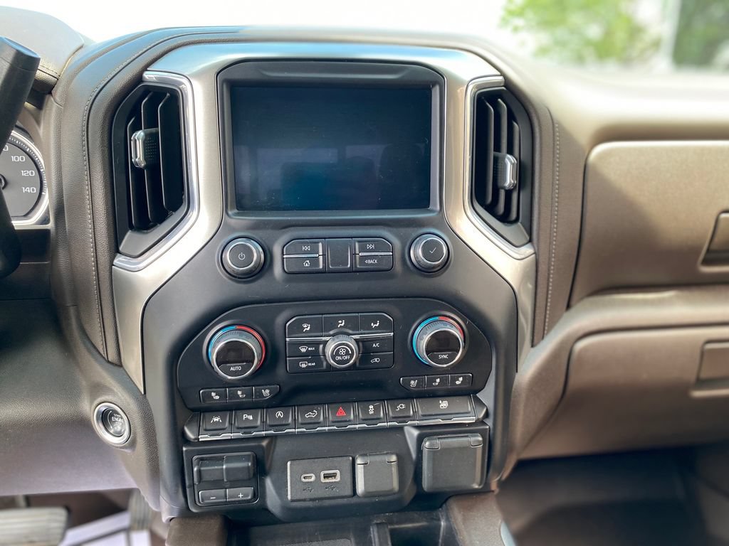 Used 2019 Chevrolet Silverado 1500 LTZ w/ LTZ Premium Package AWD/4WD image 25
