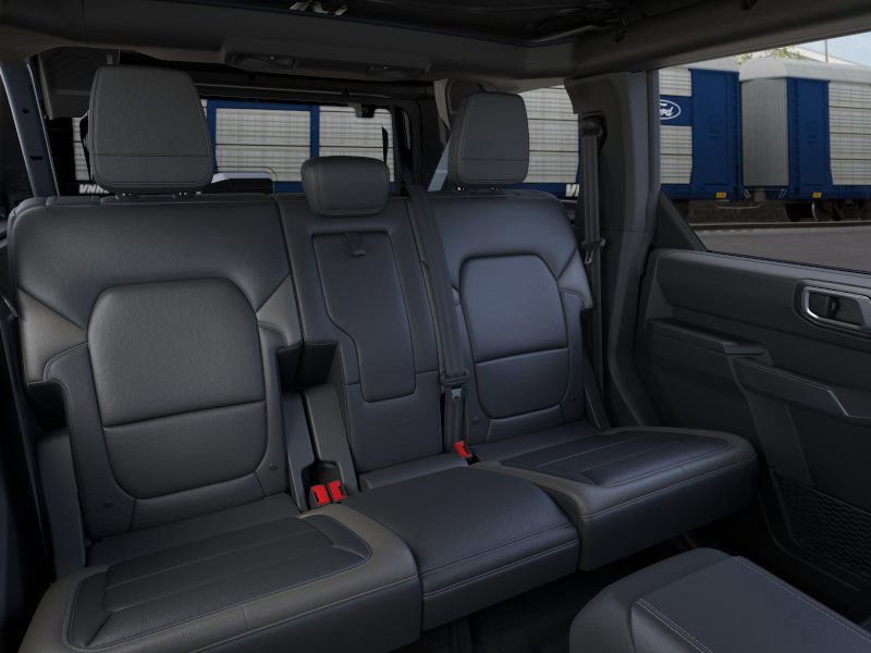 New 2025 Ford Bronco Outer Banks image 40