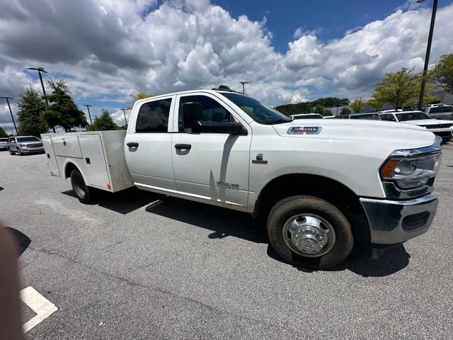 Used 2021 RAM 3500 Tradesman w/ Chrome Appearance Group AWD/4WD image 4