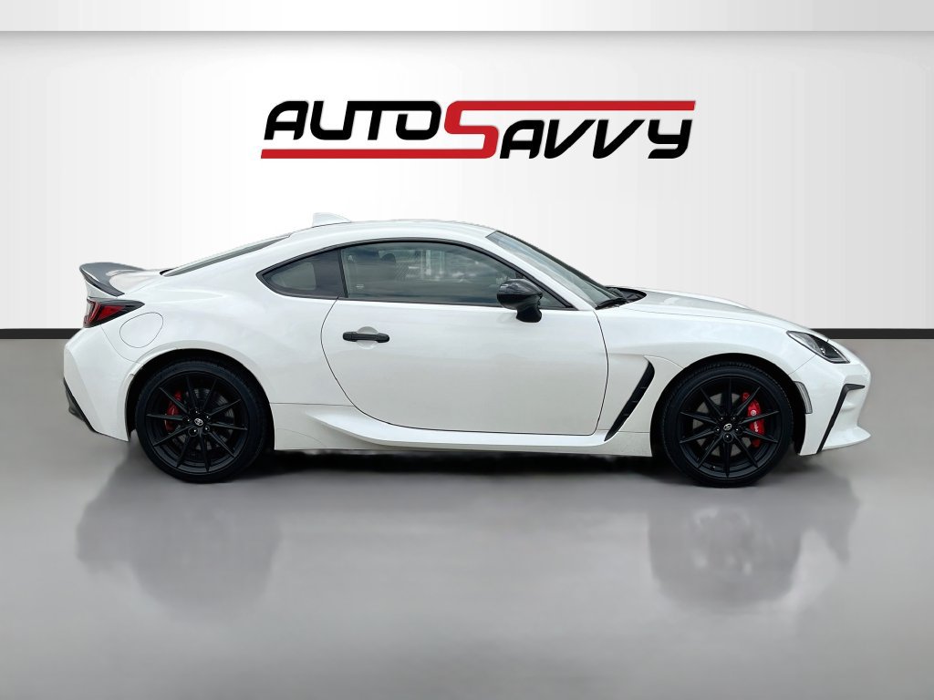 Used 2024 Toyota GR86 TRUENO Edition RWD image 8