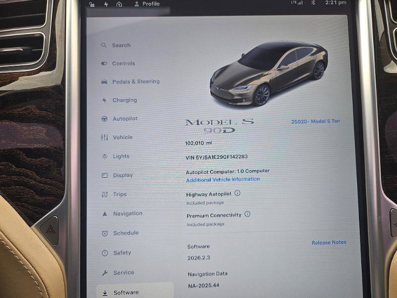 Used 2016 Tesla Model S 90D image 2