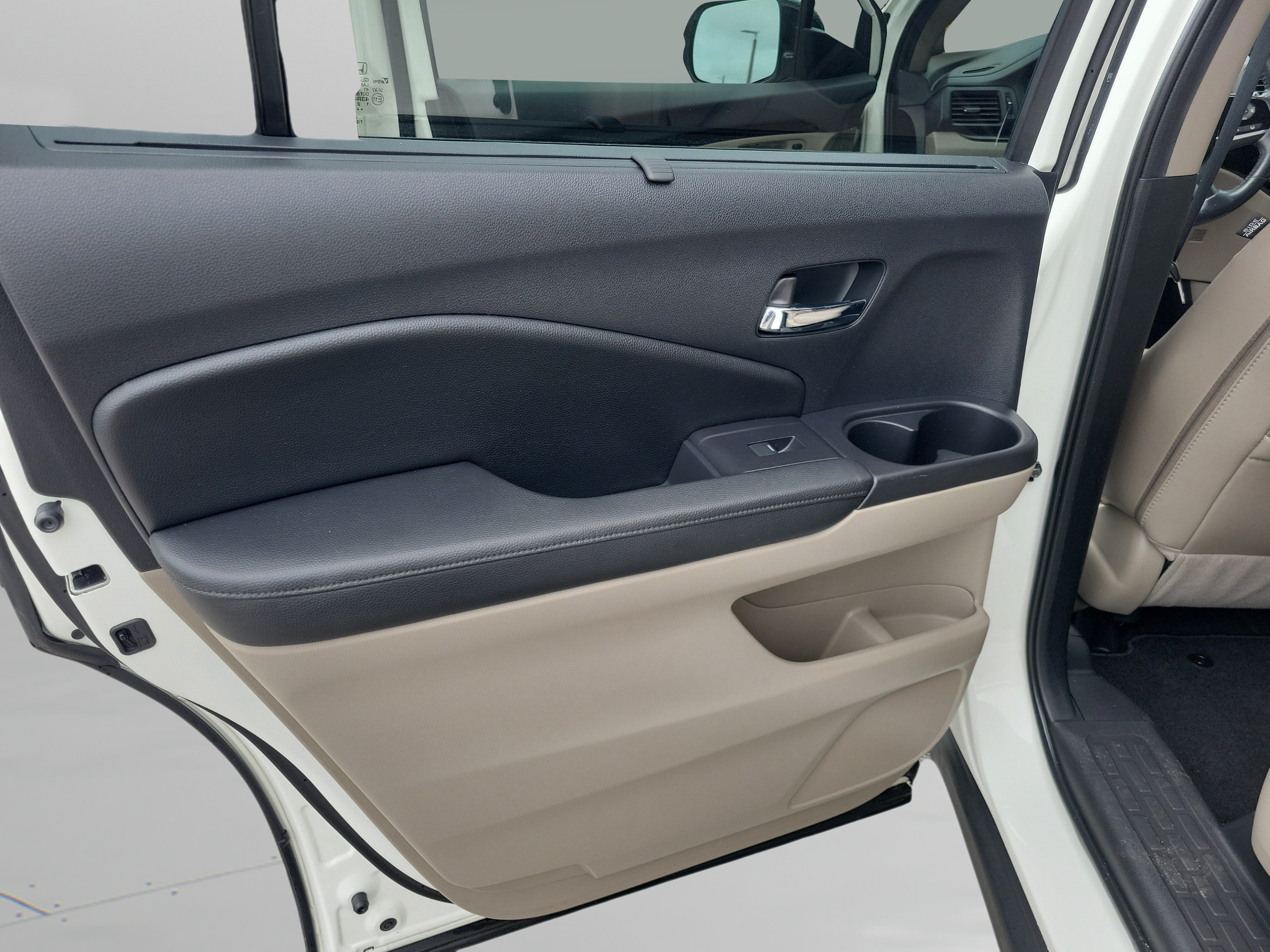 Used 2019 Honda Pilot Touring image 13